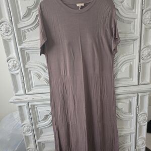 Everyday Short Sleeve Midi Dress in Mauve